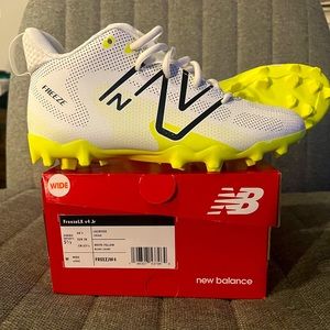 5.5 New Balance Lacrosse Cleats